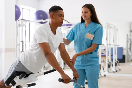Fisioterapia + Extensão em Gestão de Clínicas